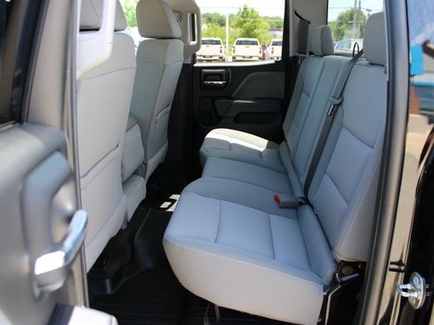 Used 2017 Chevrolet Silverado 1500 Custom w/ Custom Convenience Package AWD/4WD image 36