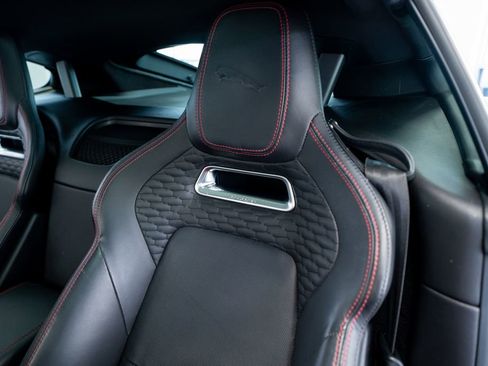 Used 2021 Jaguar F-TYPE Coupe RWD image 30