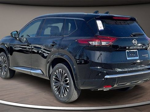 New 2026 Nissan Rogue Platinum w/ Tech Package image 3