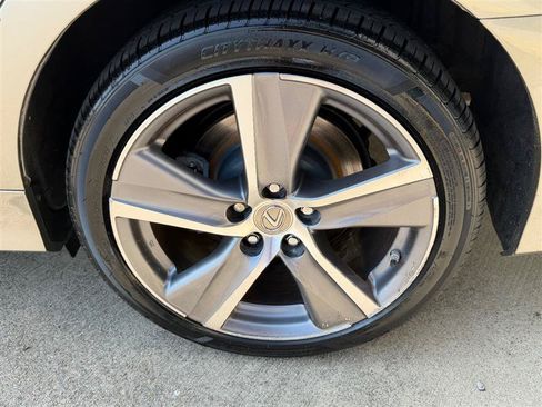 Used 2017 Lexus GS 350 RWD image 25