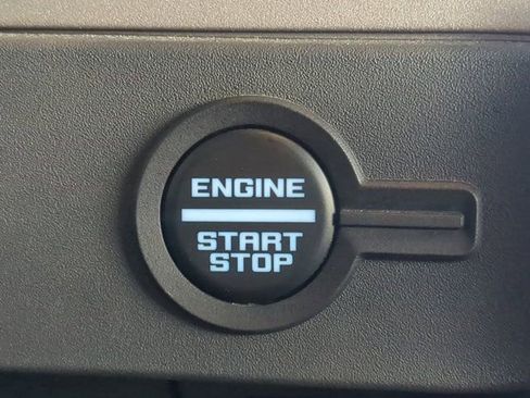 Used 2025 Ford Bronco Outer Banks image 27