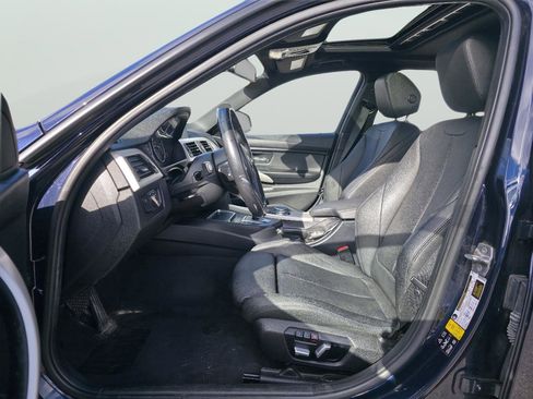 Used 2016 BMW 320i xDrive Sedan image 11