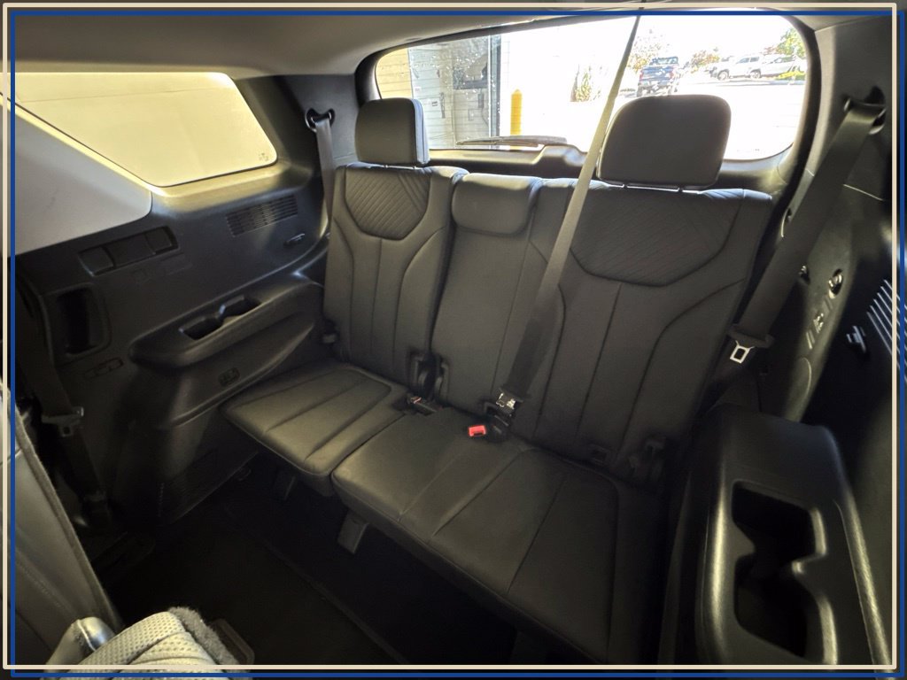 Used 2024 Hyundai Palisade SEL AWD/4WD image 32