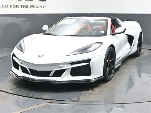 New 2026 Chevrolet Corvette E-Ray w/ Stealth Interior Trim Package image 7