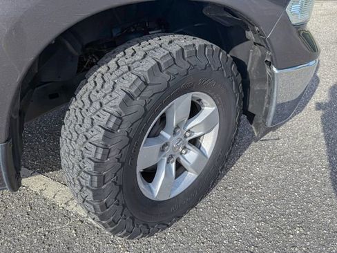 Used 2019 RAM 1500 Tradesman w/ Chrome Plus Package AWD/4WD image 11