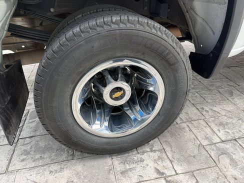 Certified 2022 Chevrolet Silverado 3500 LTZ w/ LTZ Convenience Package image 63