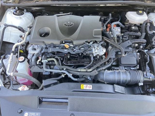 Used 2025 Toyota Camry XSE FWD image 24