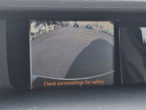 Used 2012 Toyota Sienna LE w/ Towing Pkg image 57