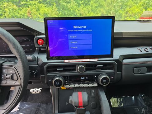Certified 2025 Toyota Tacoma TRD Pro AWD/4WD image 22