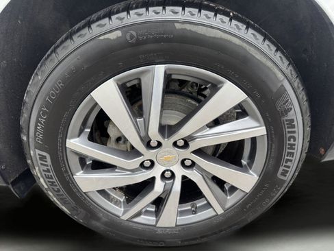 Used 2022 Chevrolet Equinox Premier image 10