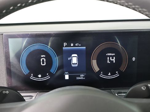 Used 2025 Hyundai Kona SEL image 18