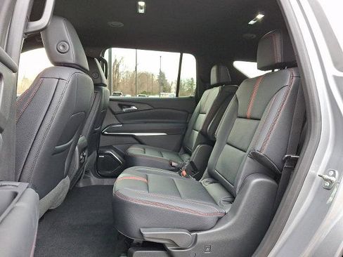 New 2026 Chevrolet Traverse Z71 image 7