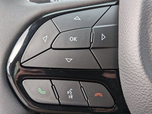 New 2026 Chrysler Pacifica Limited w/ Uconnect Theater Family Group image 15