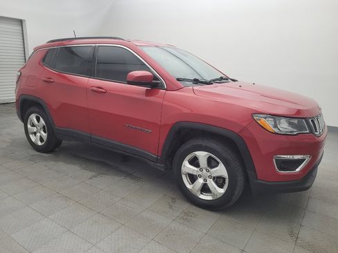 Used 2019 Jeep Compass Latitude image 11