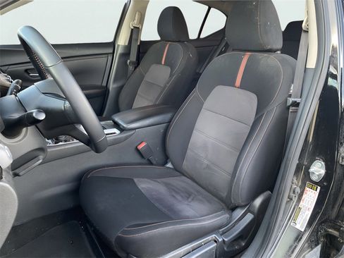 Used 2024 Nissan Sentra SR image 13