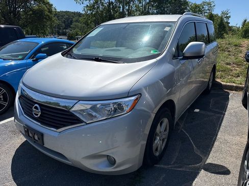 Used 2013 Nissan Quest SV FWD image 2