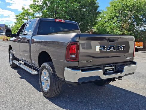 Used 2026 RAM 2500 Big Horn AWD/4WD image 7