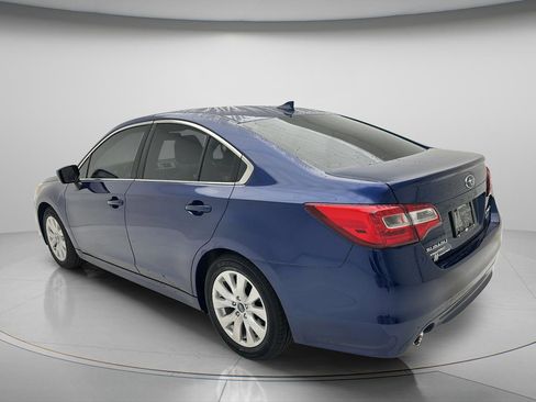 Used 2017 Subaru Legacy 2.5i Premium AWD/4WD image 7