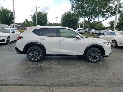 Used 2025 Acura ADX A-Spec image 3