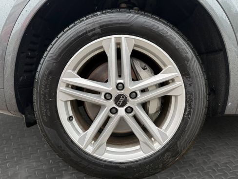 Used 2023 Audi Q5 e Premium Plus w/ Premium Plus Package AWD/4WD image 9