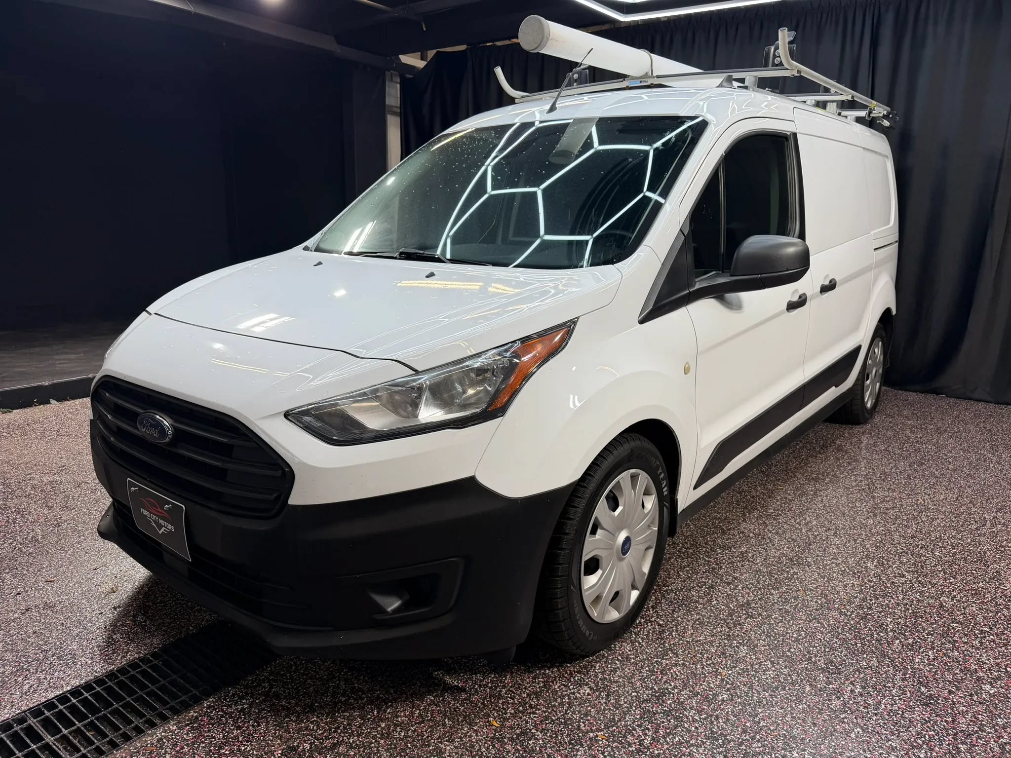 Used 2020 Ford Transit Connect XL FWD image 3