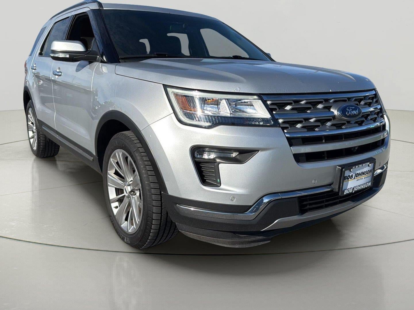 Used 2019 Ford Explorer Limited w/ Class III Trailer Tow Package AWD/4WD image 1