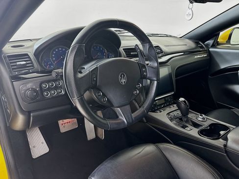 Used 2018 Maserati GranTurismo Convertible image 10