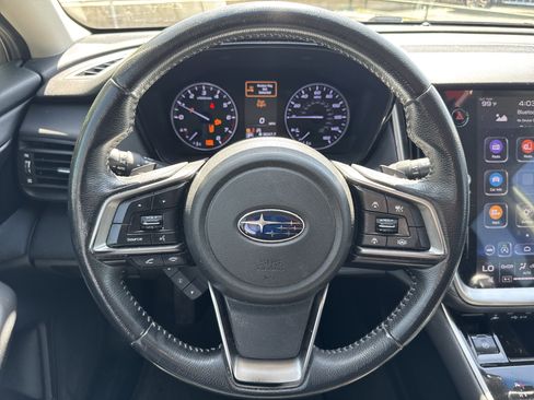 Used 2020 Subaru Outback Premium AWD/4WD image 12