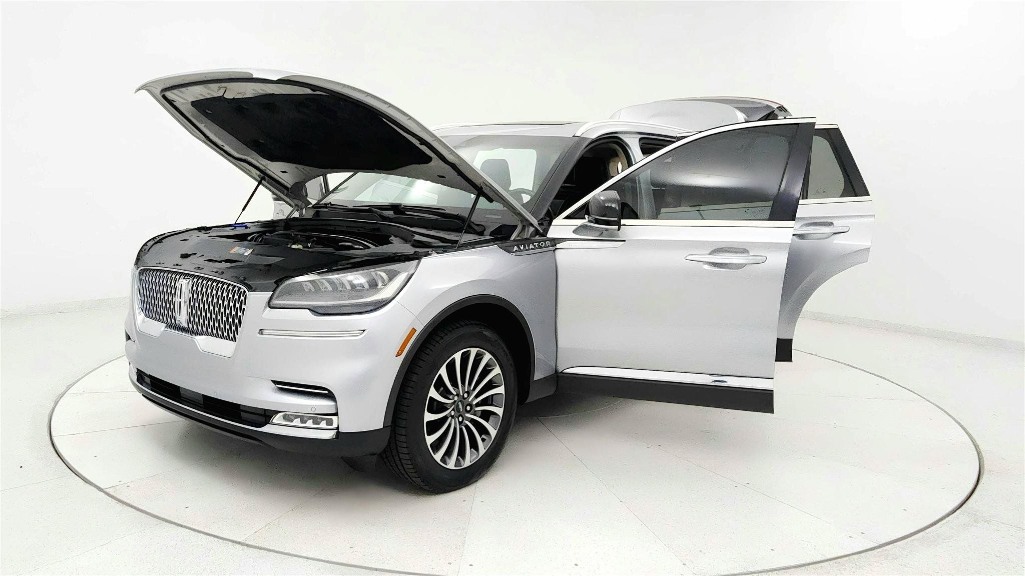 Used 2020 Lincoln Aviator Reserve w/ Elements Package Plus AWD/4WD image 9