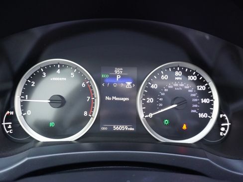 Used 2016 Lexus IS 200t RWD image 15