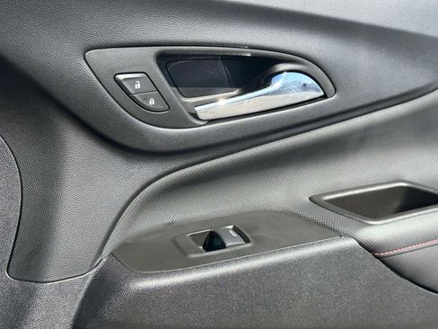 Certified 2024 Chevrolet Equinox RS image 26