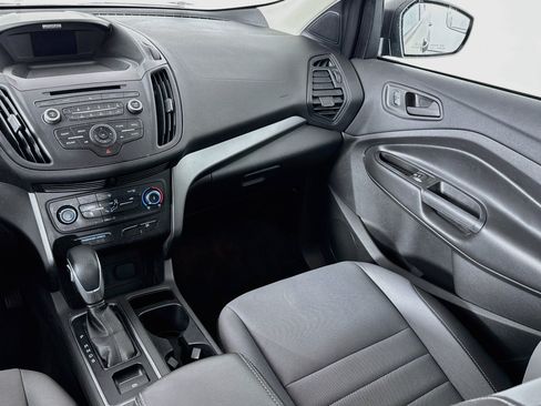 Used 2017 Ford Escape S FWD image 21