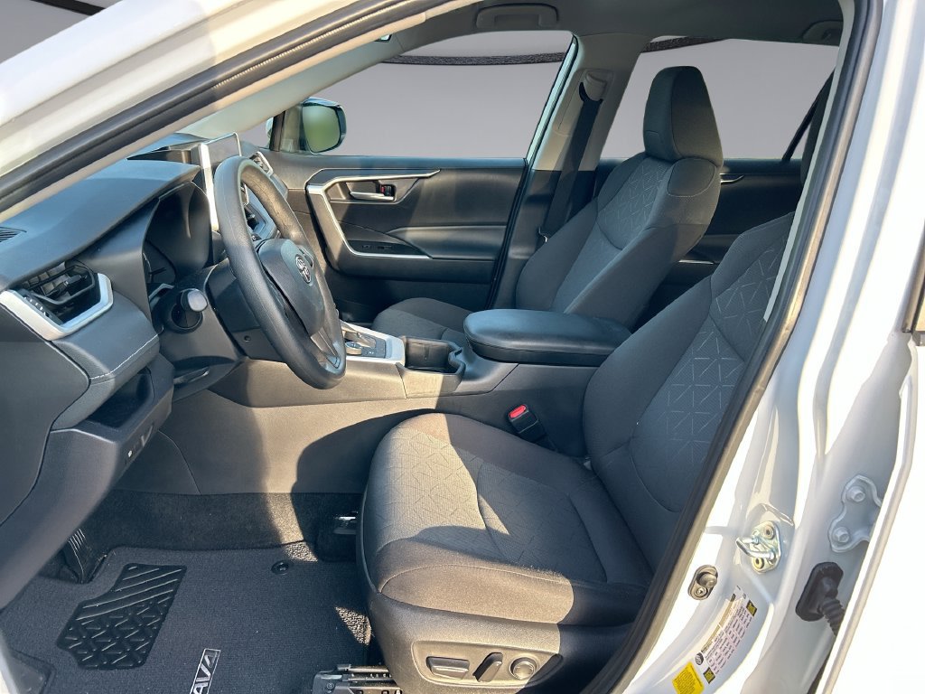 Certified 2024 Toyota RAV4 XLE AWD/4WD image 11