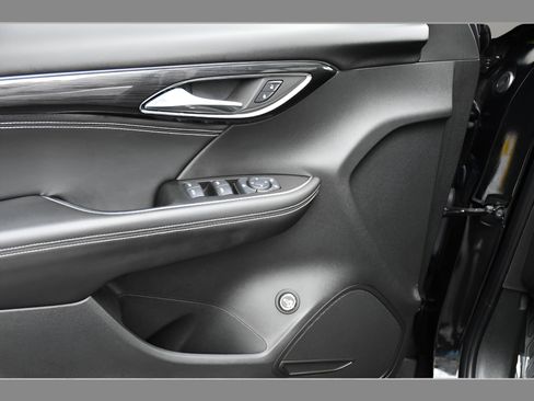 Used 2022 Buick Envision Preferred FWD image 25