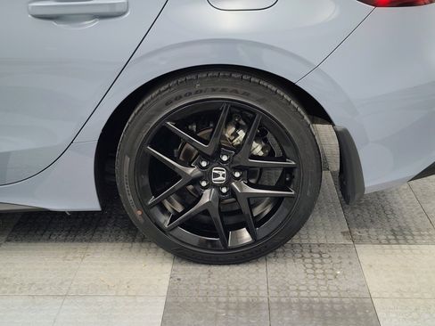 Used 2024 Honda Civic Sport image 14