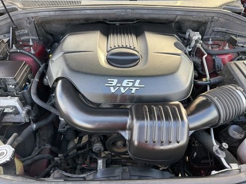 Used 2012 Jeep Grand Cherokee Laredo image 26