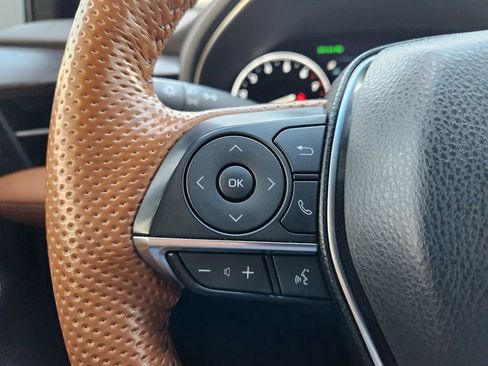 Used 2022 Toyota Avalon Limited w/ Advanced Safety Package image 28