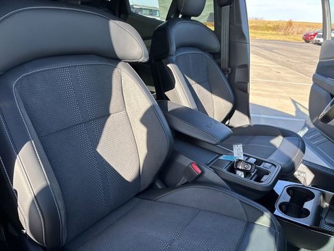 New 2025 Ford Mustang Mach-E GT image 16