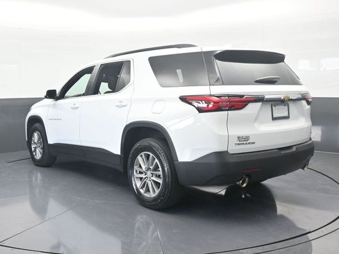 Used 2023 Chevrolet Traverse LT image 4