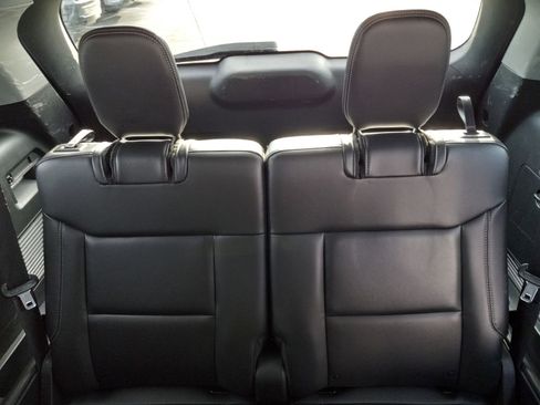 Used 2024 Ford Explorer XLT w/ Equipment Group 202A image 16