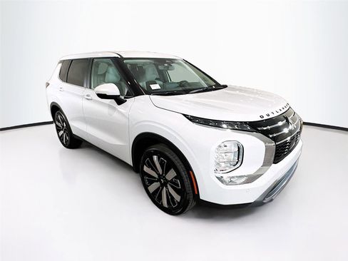 New 2026 Mitsubishi Outlander SE FWD image 32