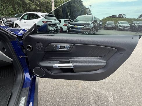 Used 2015 Ford Mustang GT Premium RWD image 16
