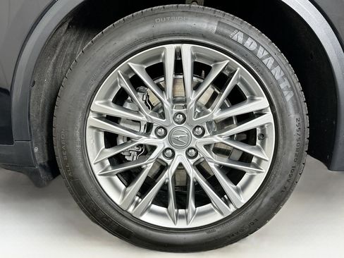 Used 2023 Acura MDX SH-AWD w/ Advance Package image 11