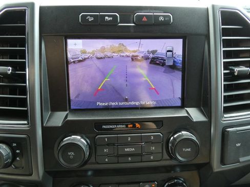 Used 2019 Ford F150 XLT w/ Equipment Group 302A Luxury AWD/4WD image 31