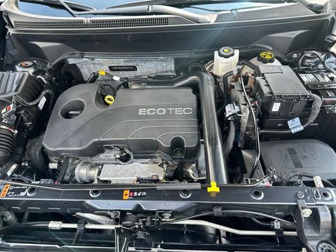 Used 2022 Chevrolet Equinox LT image 28