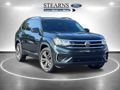Used 2021 Volkswagen Atlas SE w/ Panoramic Sunroof Package