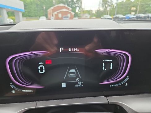 Used 2025 Kia Telluride S FWD image 21