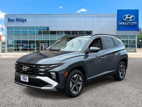 Used 2025 Hyundai Tucson SEL AWD/4WD image 10
