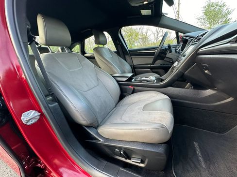 Used 2018 Ford Fusion Sport w/ Equipment Group 401A AWD/4WD image 15