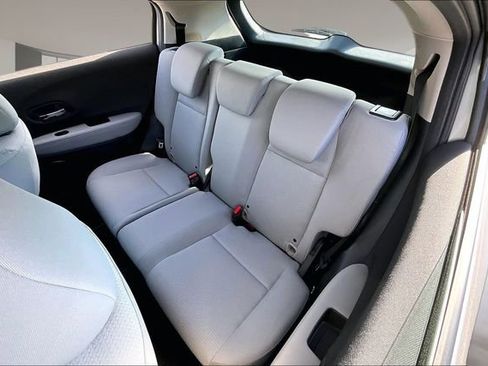 Used 2022 Honda HR-V LX image 20
